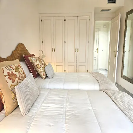 Apartment In Marbellas Exclusive Area Pass The Keys